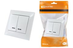 TDM  Лама Белый Выключатель 2-клавишный с подсветкой 10А SQ1815-0005